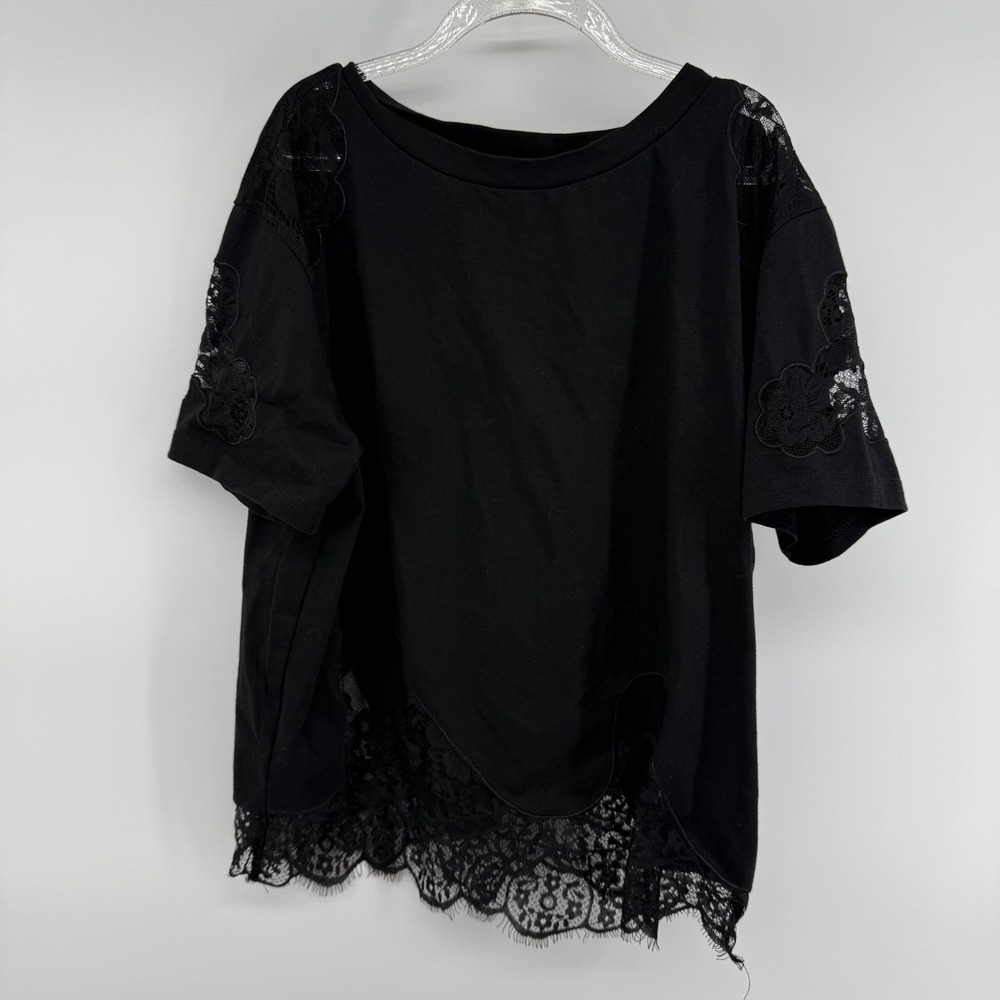 On 12th Young Contemporary Black Lace Trim T-Shirt Top Size L